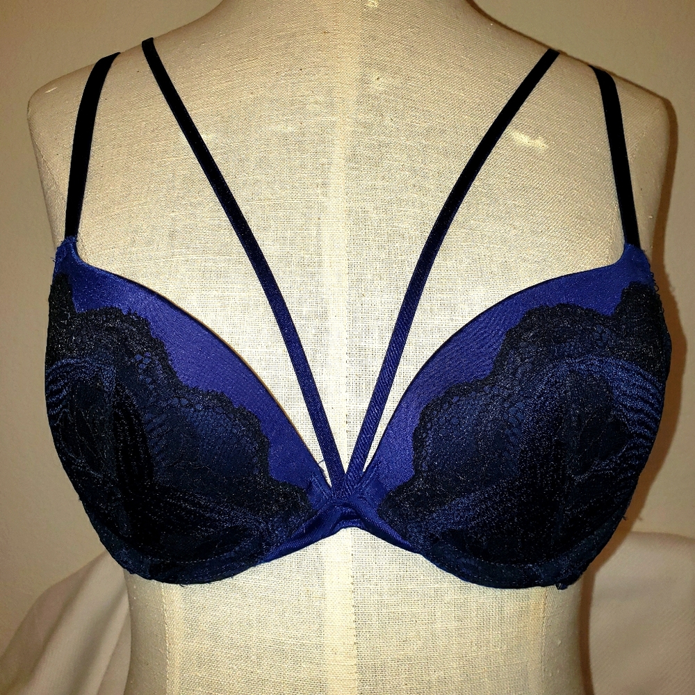 Victoria's Secret Very Sexy Push Up Bra